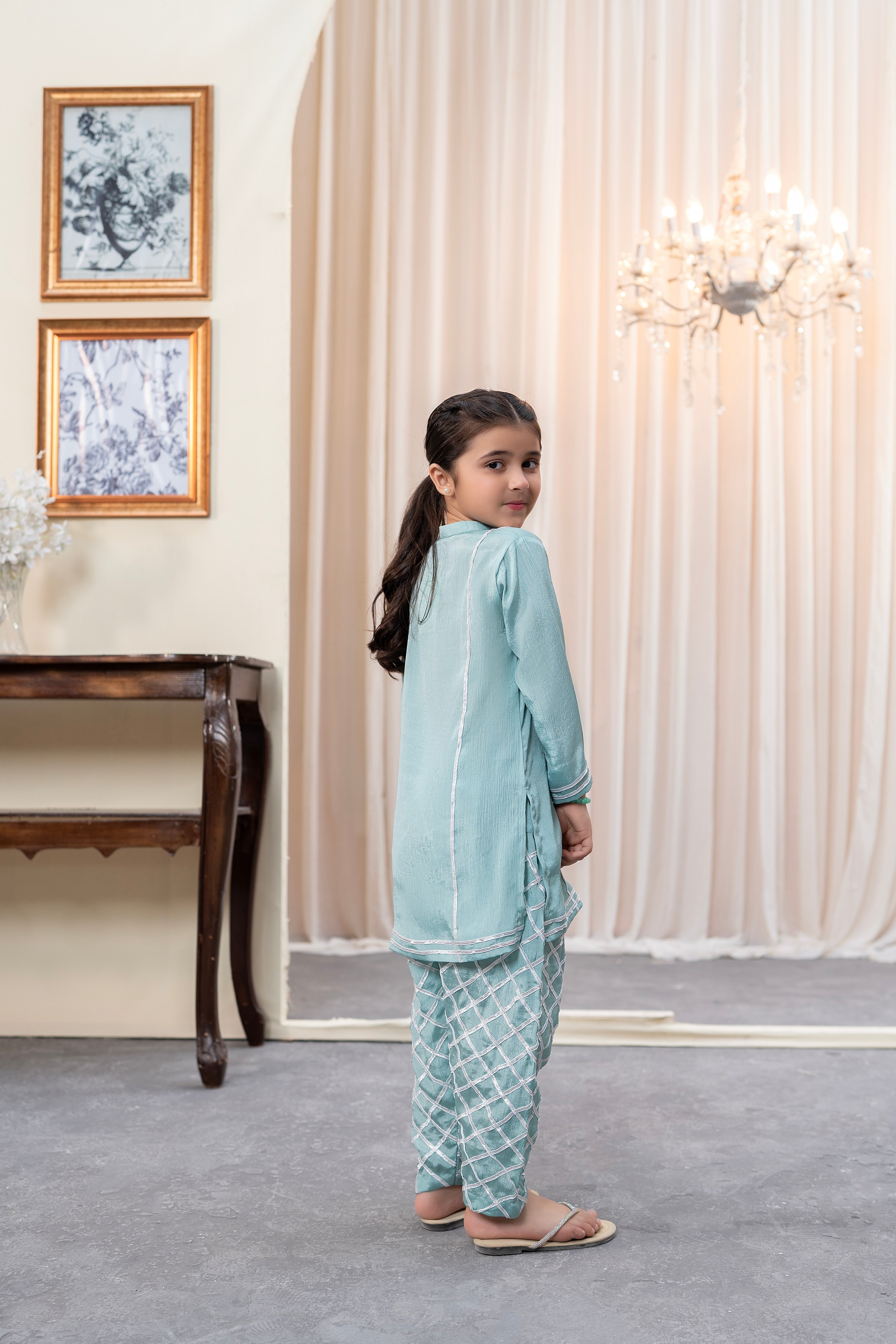 FEROZI GOTTA SHAWLAR SET