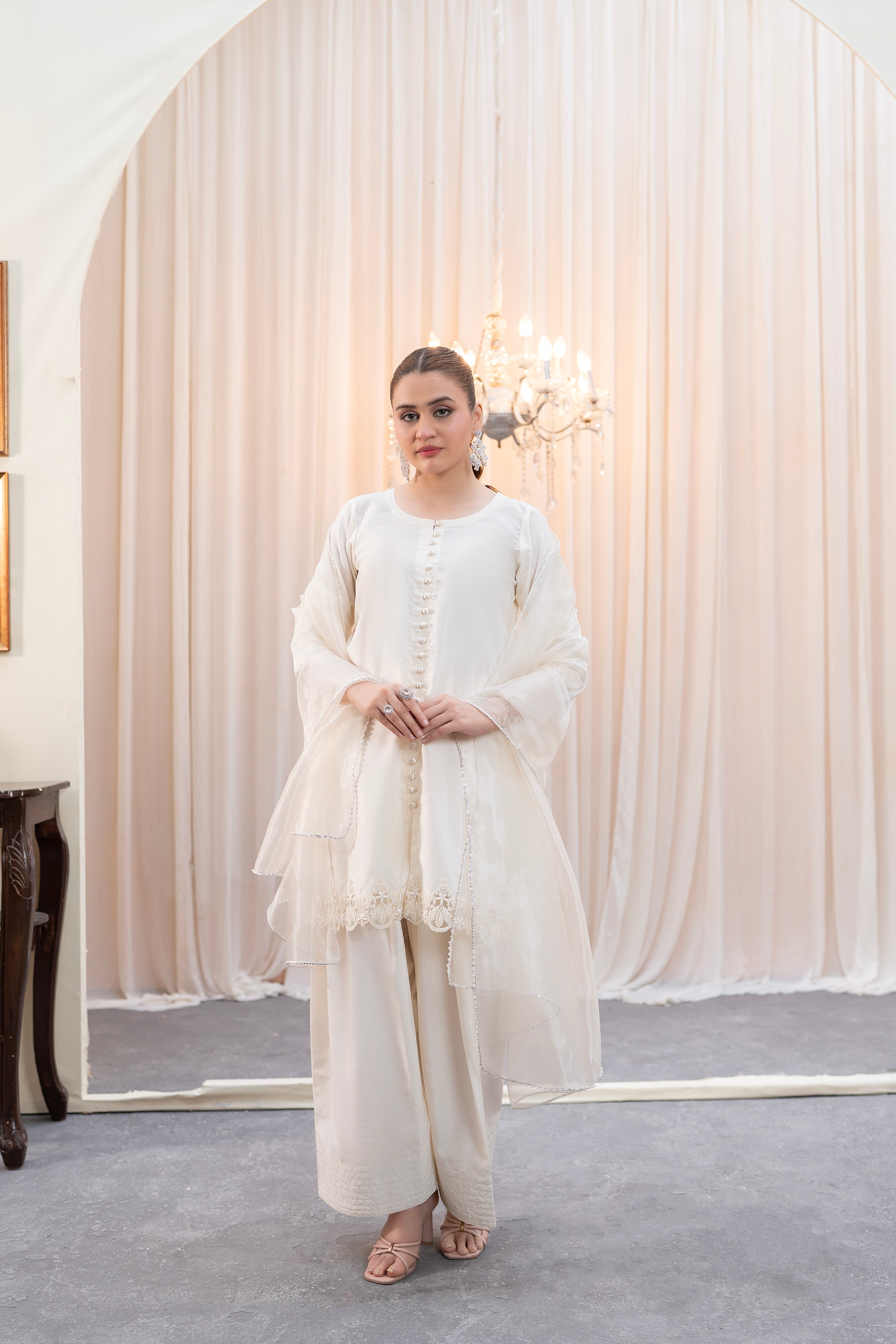 IVORY - 3 PIECE SUIT