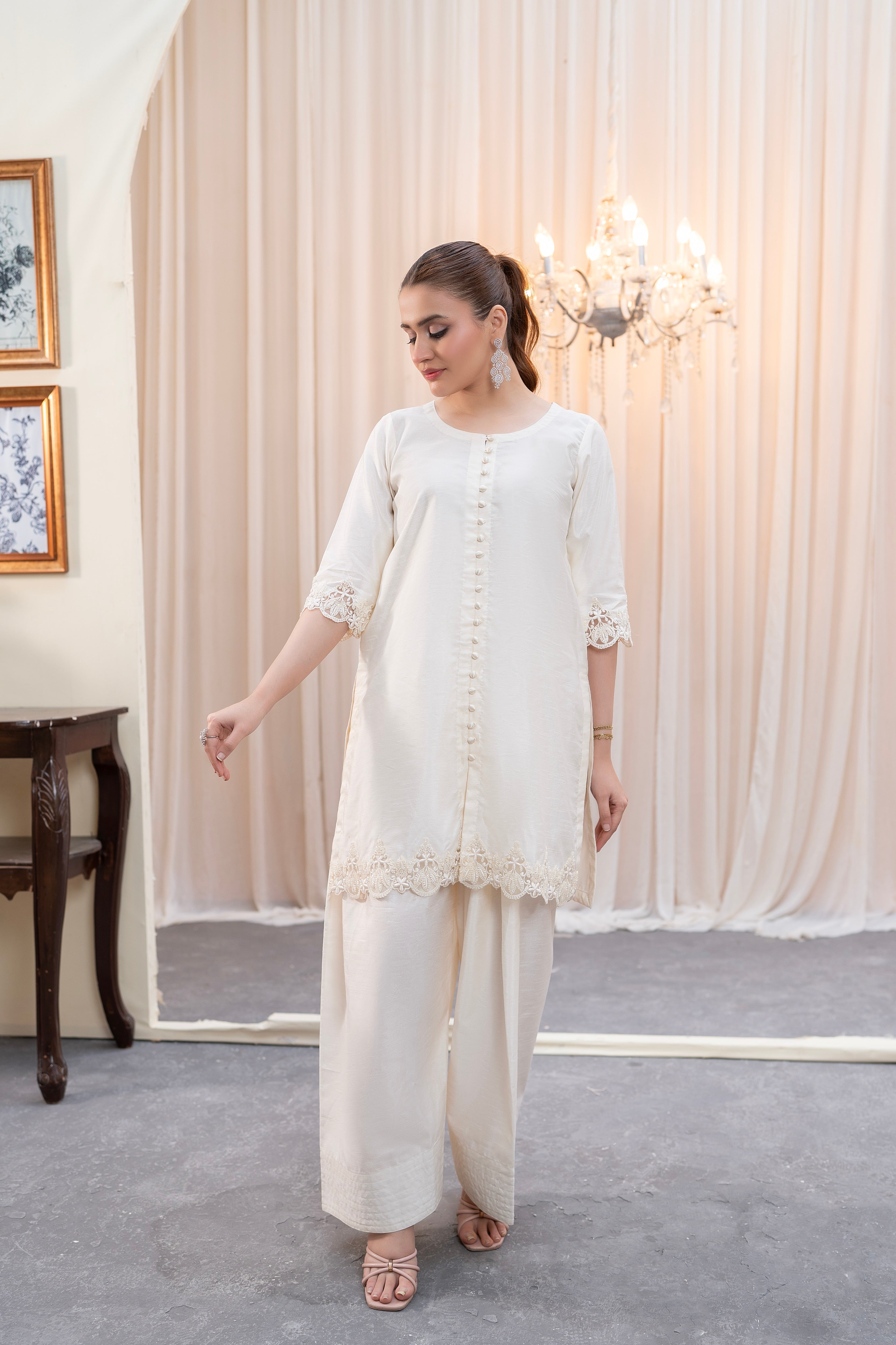 IVORY - 3 PIECE SUIT