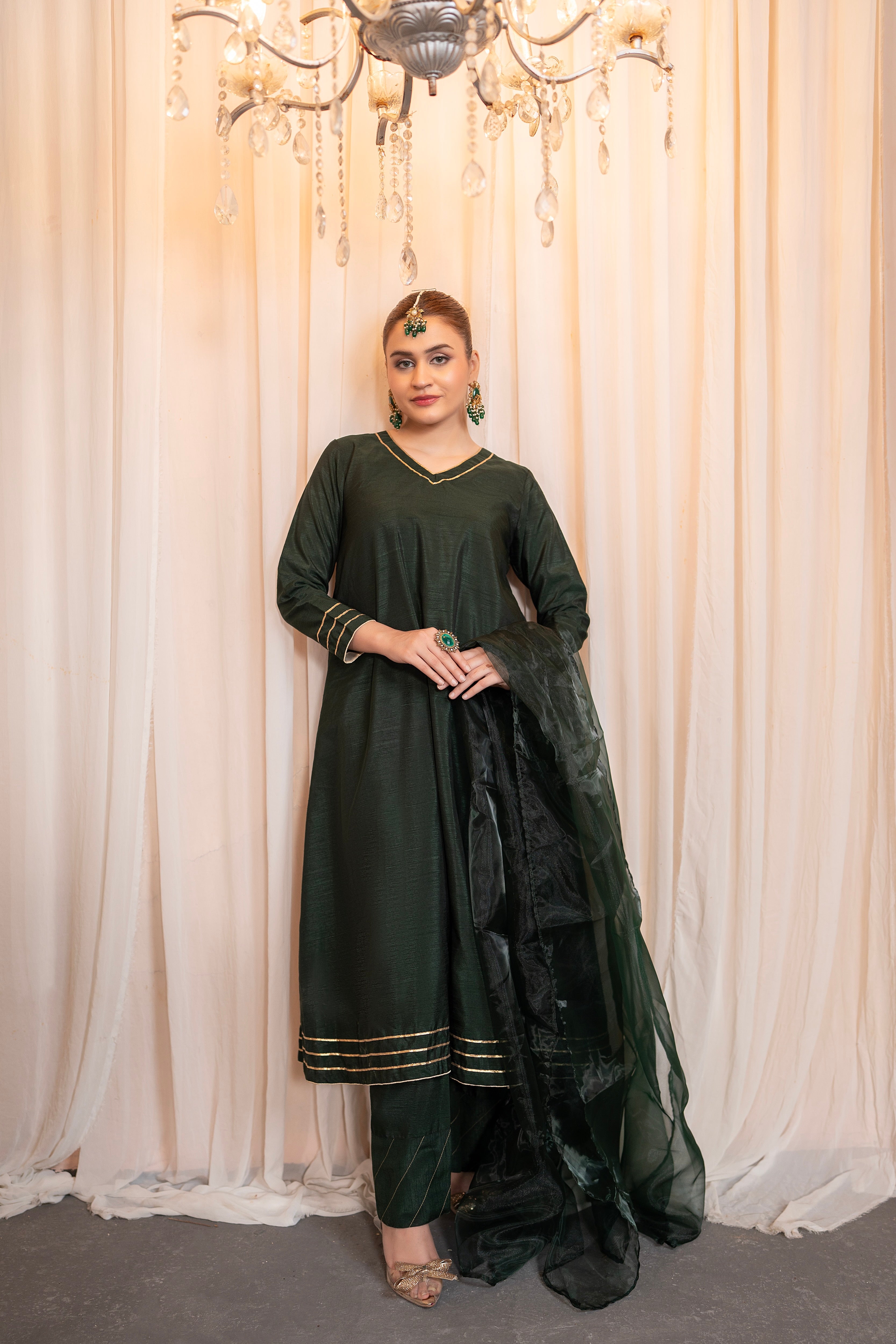 EMBERELLED GREEN PISHWAS - 3 PIECE SUIT